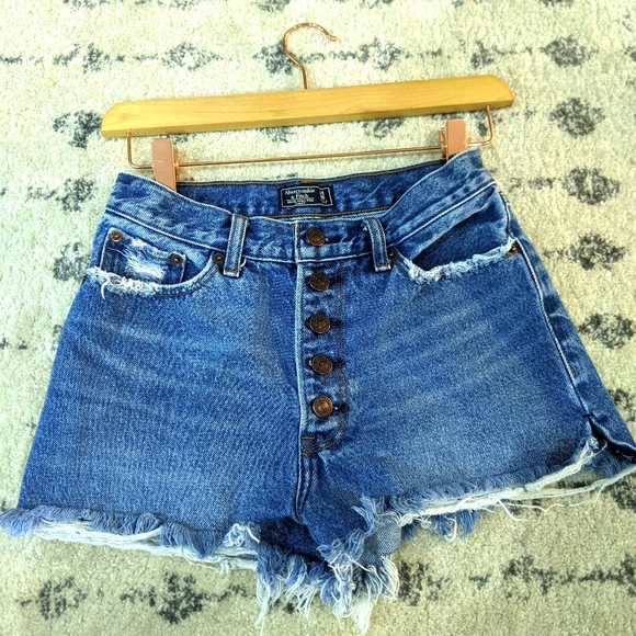 Abercrombie & Fitch Pants - Abercrombie & Fitch Annie High Rise Shorts